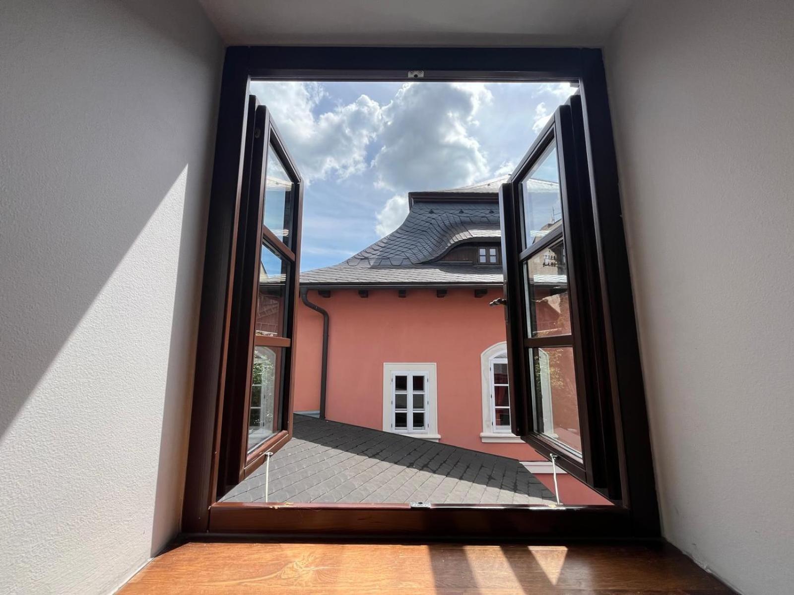 Nevinne Apartmany Kolín Buitenkant foto